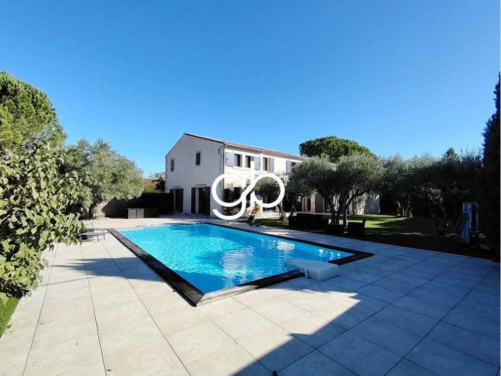 Vente Maison Propriété Provençale de Caractère à 5 minutes d'Uzès   Élégance, Calme et Art de Vivre Uzes