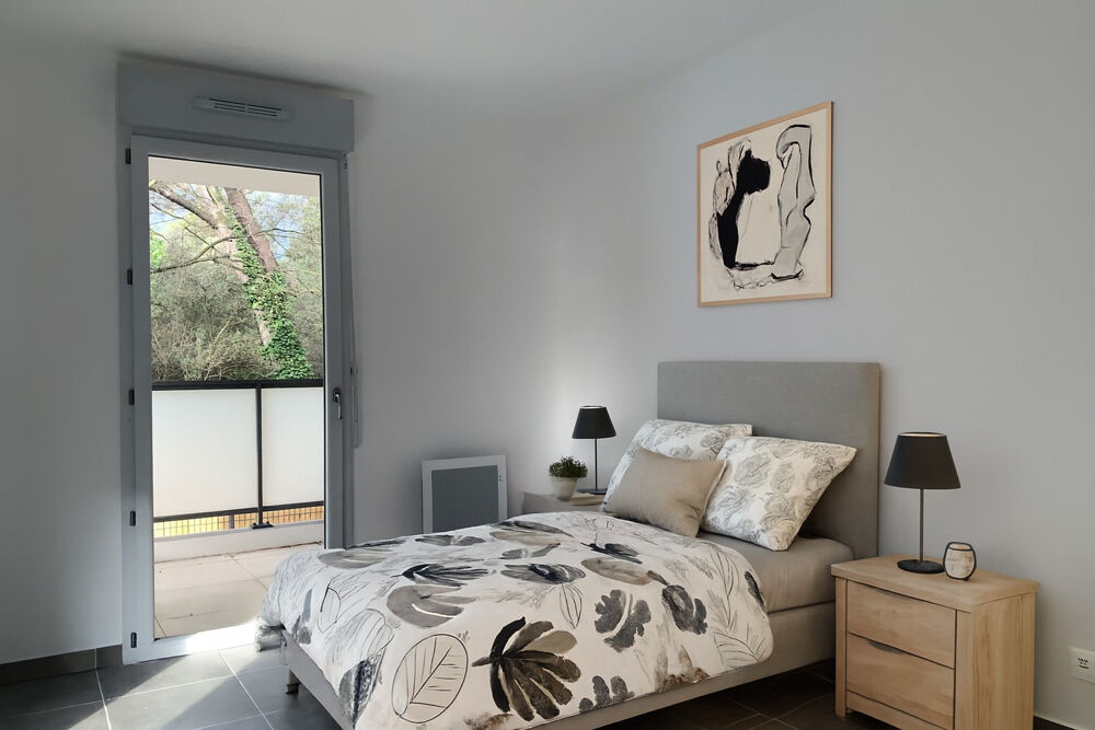 Appartement T4 lumineux avec grand balcon de 20 m2 à Nîmes Calme, volumes et confort