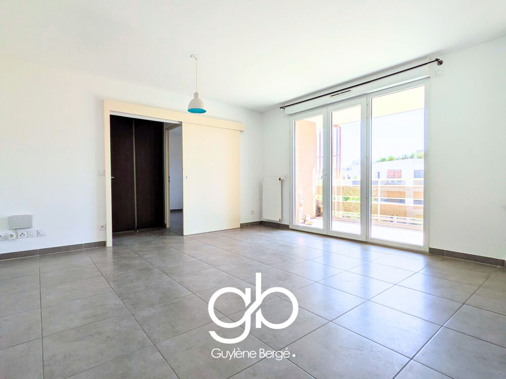 Vente Appartement APPARTEMENT - GRANDE TERRASSE - RÉSIDENCE RÉCENTE -GARAGE BOX FERME-INVESTISSEMENT LOCATIF- 1ER ACHAT- MONTPELLIER CROIX D'ARGEN Montpellier