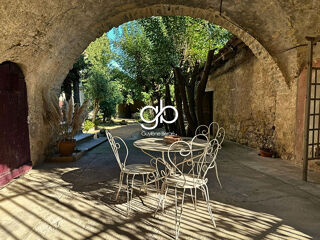  Maison  vendre 7 pices 256 m