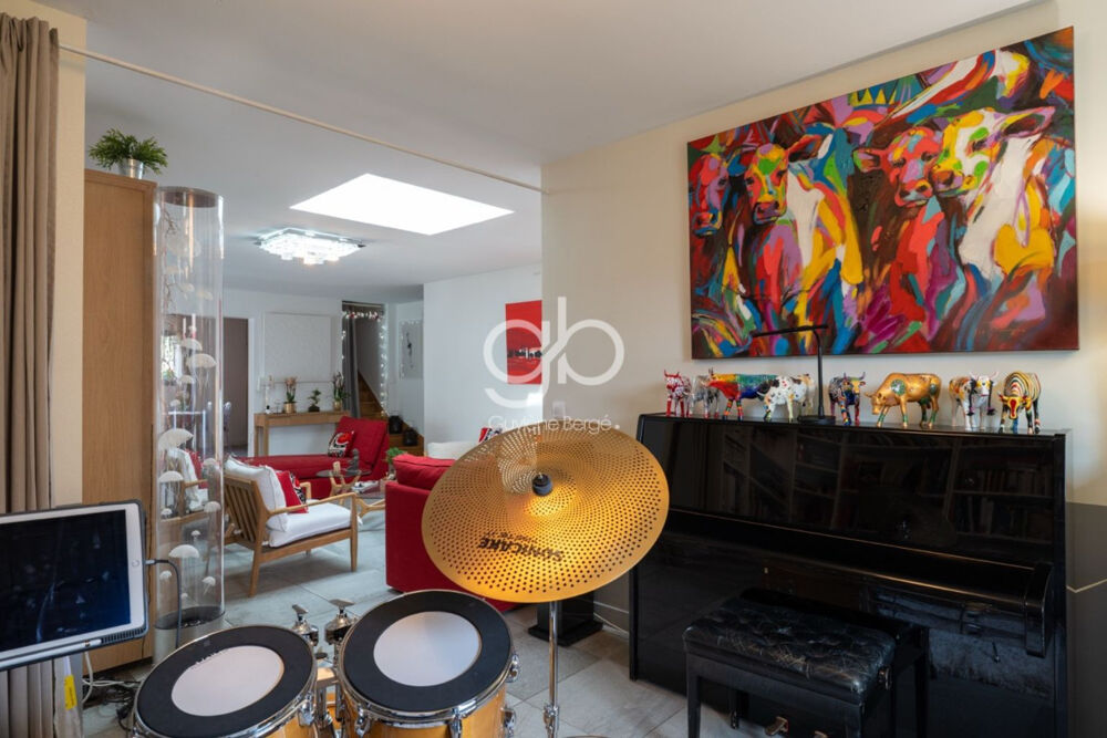 � vendre  Maison M�ze (34140)