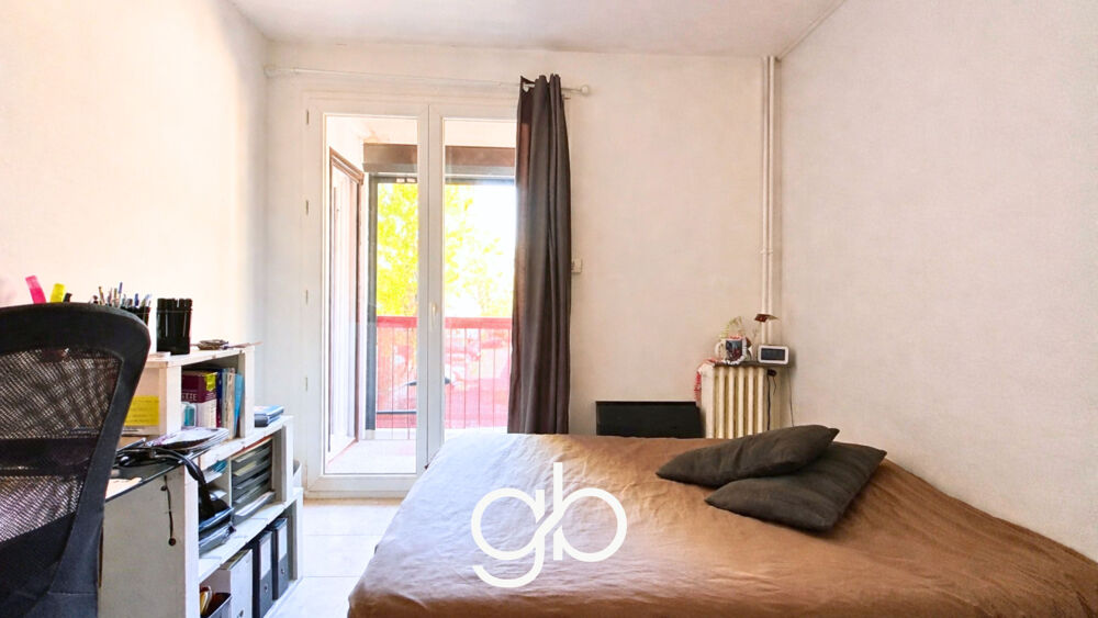 Vente Appartement APPARTEMENT T4 LUMINEUX AVEC BALCON ET CAVE   MONTPELLIER CENTRE-VILLE Montpellier