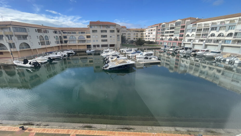 STUDIO PLUS LOGGIA FERMÉE - VUE MARINA À SÈTE PLAGE DES QUILLES