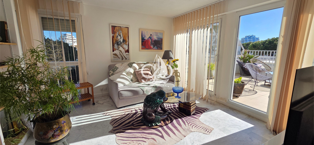 Appartement T4 85 m2 à La Grande-Motte en dernier étage