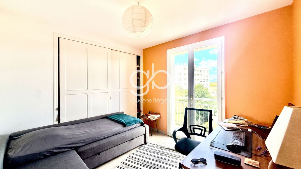 Vente Appartement Appartement T3 Montpellier Centre Traversant Calme Proche Tram Montpellier