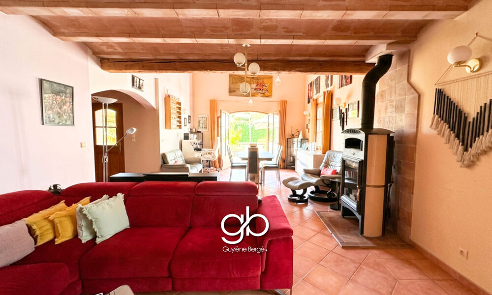 MAISON FAMILIALE AVEC SÉJOUR CATHÉDRALE, PISCINE ET POSSIBILITÉ DE CRÉER UNE 3 CHAMBRE À MURVIEL-LÈS-MONTPELL