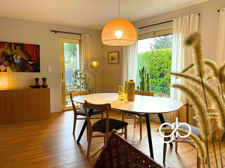  Maison � vendre 8 pi�ces 277 m�