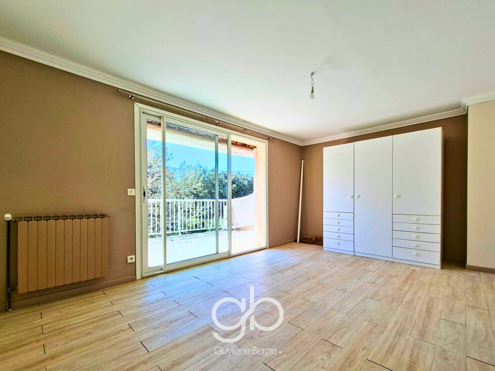 MAISON T6 RESTINCLIÈRES 34160 PROCHE CASTRIES - 212 m2 - T2 indépendant - Terrain 800 m2 piscinable
