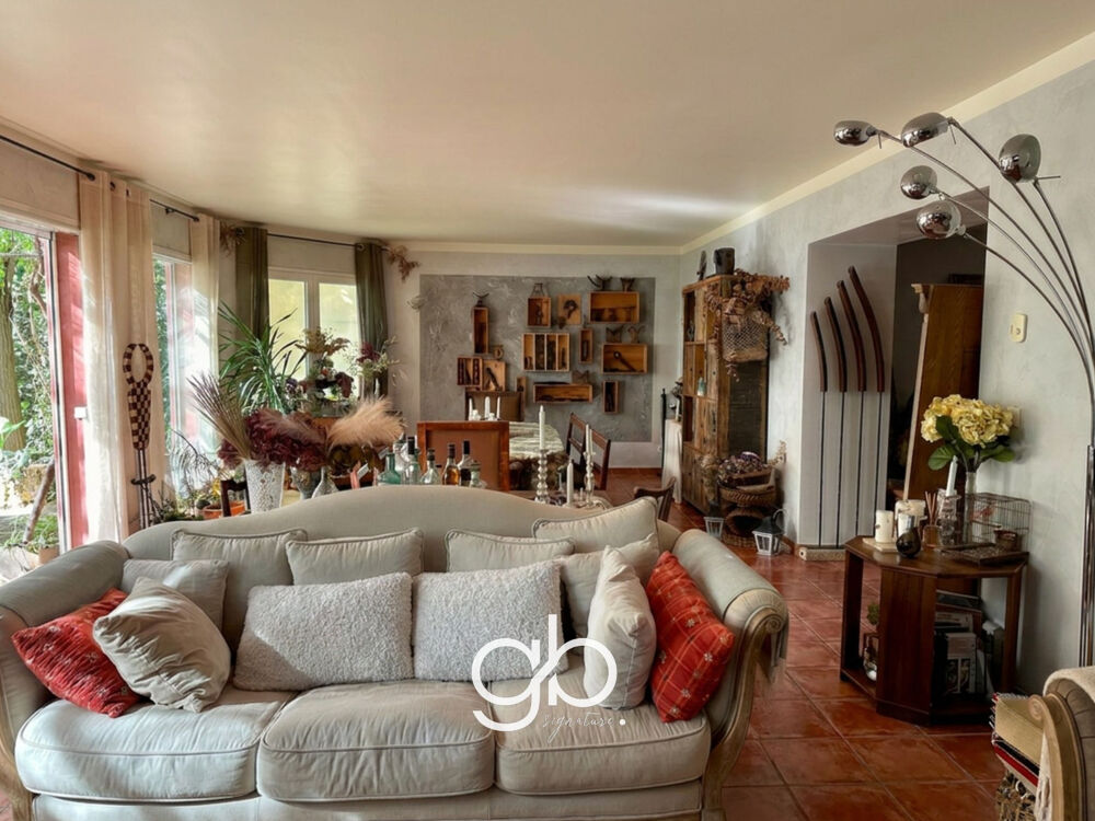 Vente Maison MAISON DE CARACTÈRE À VENDRE MONTPELLIER - ANCIEN MAS RÉNOVÉ 213 M2 - 5 CHAMBRES - JARDIN Montpellier