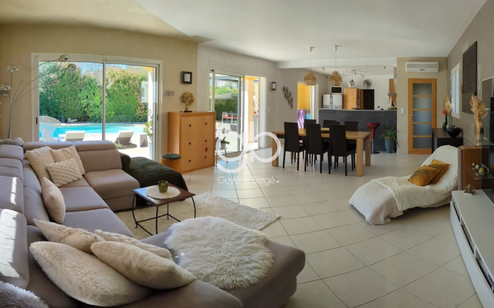 Vente Maison Villa d'exception 4 chambres avec piscine et jardin arboré St gely du fesc