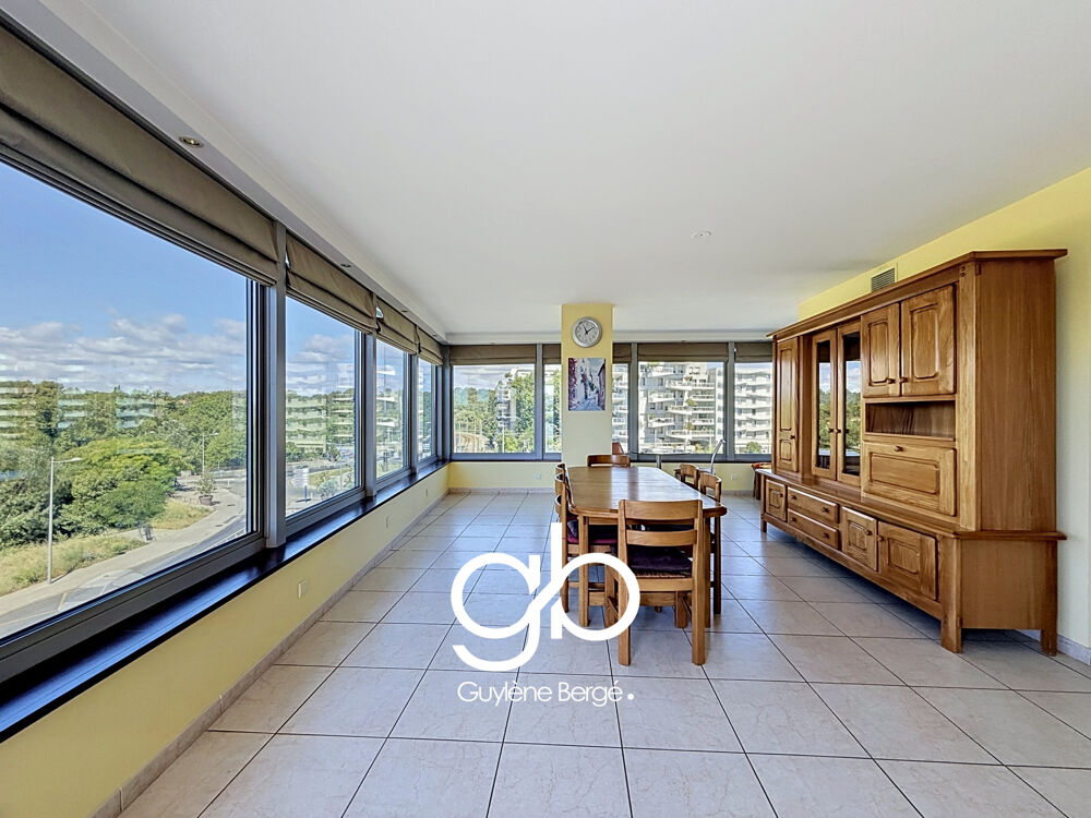 À VENDRE- Vaste T4 traversant de 120 m2 Emplacement no1 : Rond-Point Charles de Gaulle, Castelnau-le-Lez -