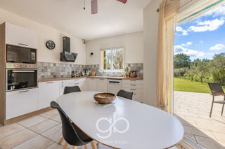  Maison à vendre 5 pièces 197 m²