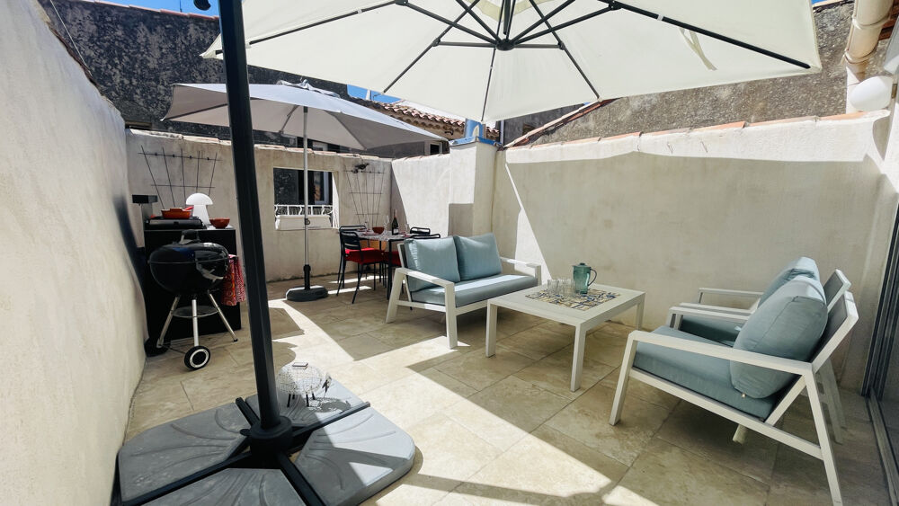 Maison de village rénovée avec tropézienne à Mireval 92 m2 2 chambres centre ancien