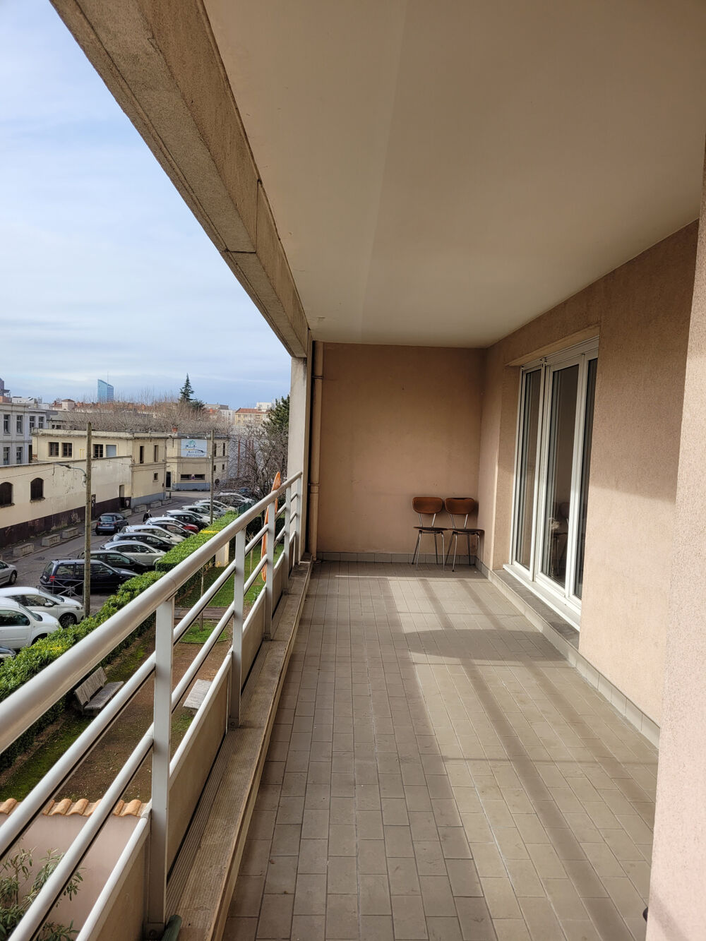 Location Colocation LOCATION T4 - VILLEURBANNE Prox Cx Luizet - nouveau quartier mixte - Place de stationnement - Idéal Colocation Villeurbanne