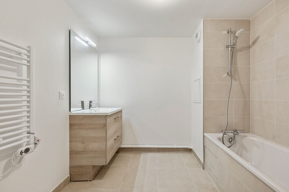 Vente Appartement Appartement 3 pièces 73 m² Aubervilliers