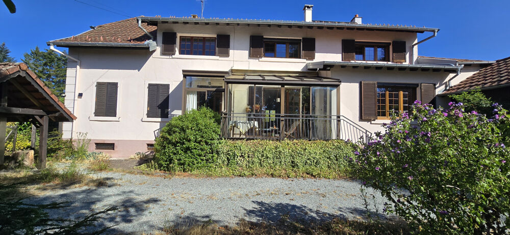 RARE À LA VENTE PROPRIÉTÉ BIFAMILIALE DANS UN CADRE IDYLLIQUE