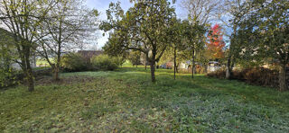  Terrain à vendre 985 m²