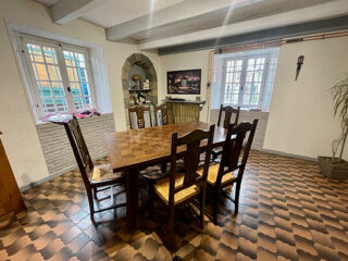  Immeuble � vendre 7 pi�ces 292 m�