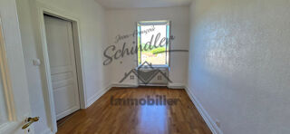  Appartement � louer 5 pi�ces 113 m� Rougemont le chateau