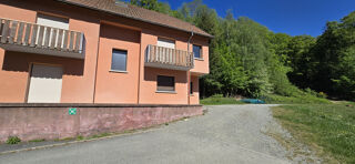  Immeuble � vendre 890 m�