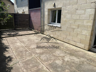  Immeuble � vendre 593 m�