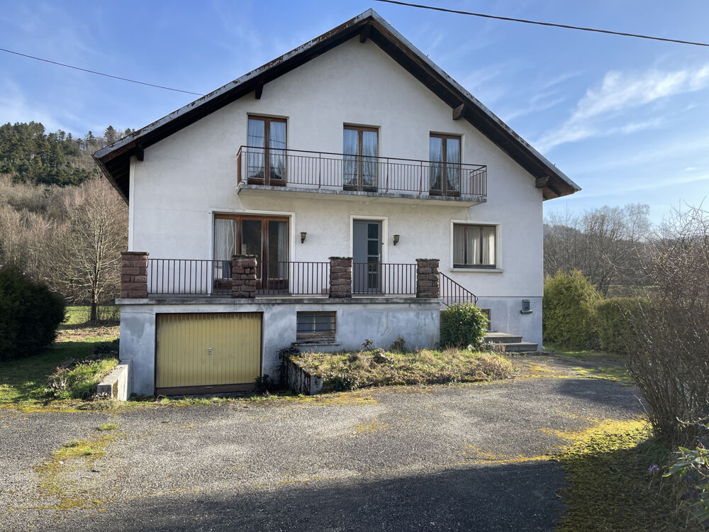 Maison de famille 160m2 - 6 chambres / 14 ares avec dépendance 4 garages et atelier