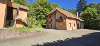 Immeuble à vendre 3300 m²