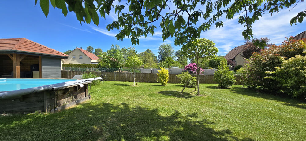 BELLE MAISON D'ARCHITECTE AU CALME AVEC DÉPENDANCES ET PISCINE