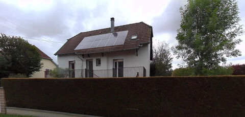   MAISON DE VILLAGE SUR SOUS SOL COMPLET AVEC ISOLATION EXTERIEURE ET PANNEAUX SOLAIRES Maison - 5 pi�ce(s) - 94 m�