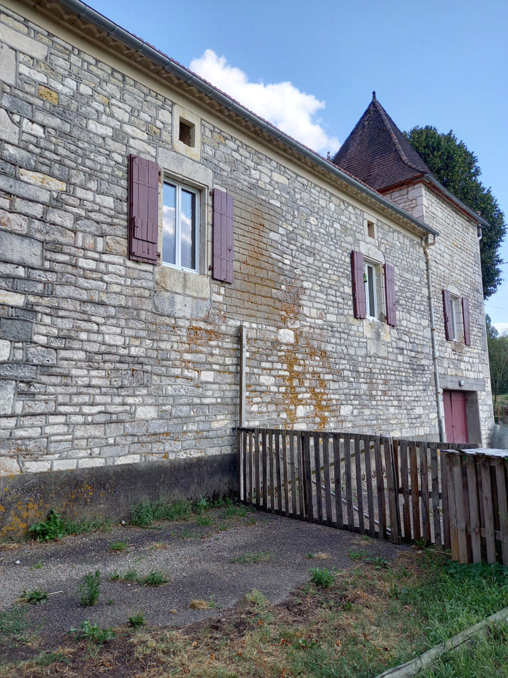 Vente Maison Région Sud-Cahors -  propriété en pierre rénovée avec terrain (2739 m²) Cahors