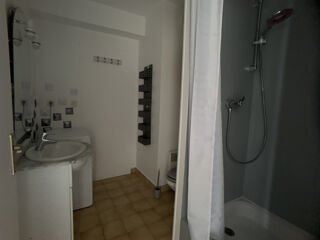  Appartement à louer 1 pièce 30 m²