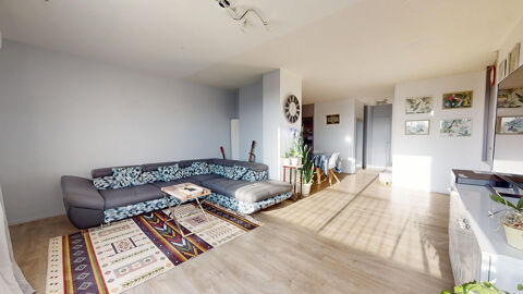   Appartement lumineux 104m2 Appartement - 5 pi�ce(s) - 104 m�