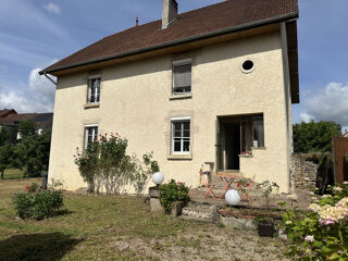 Vente Maison Maison de 172 m2 avec le charme de l'ancien Serre les sapins