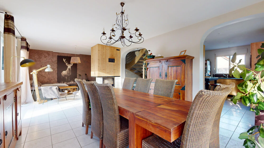 Maison - 6 pièces - 156 m2