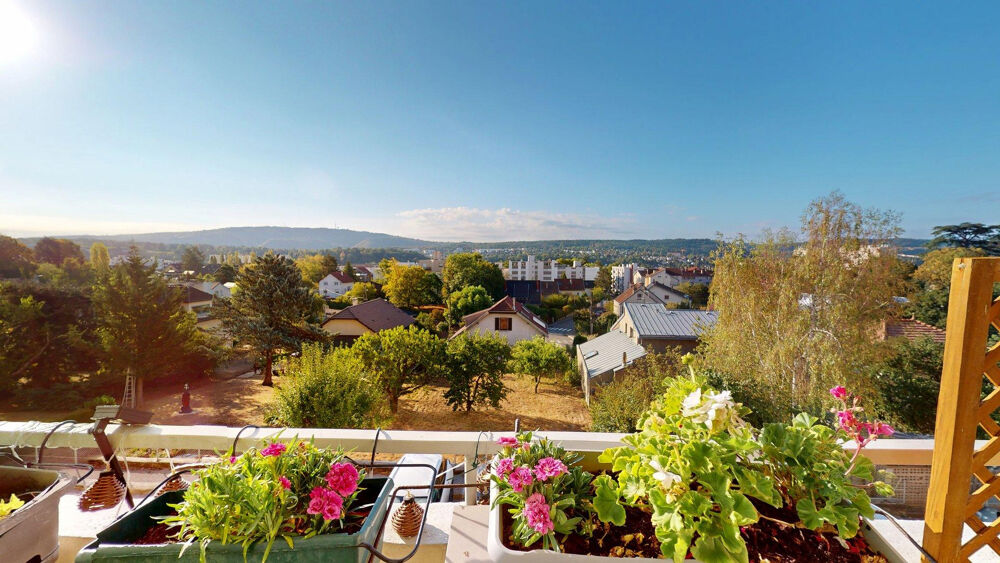 T4 de 69 m2 traversant et lumineux avec balcon et vue dégagée