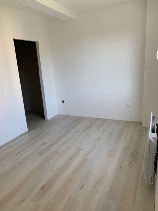  Appartement à louer 2 pièces 30 m²