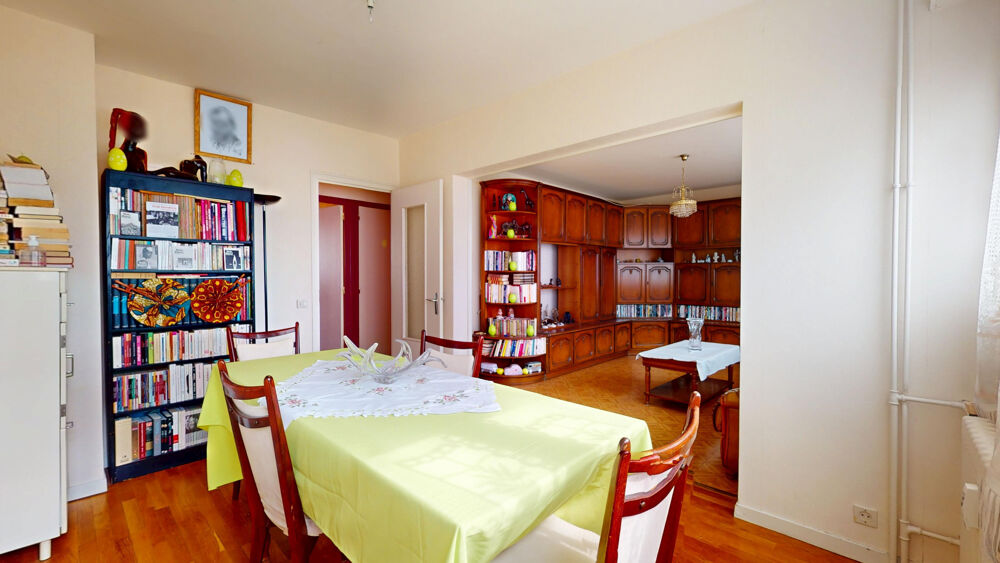 Appartement 5 pièces 77 m² · à Besancon · 77 m² · 97 000 €
