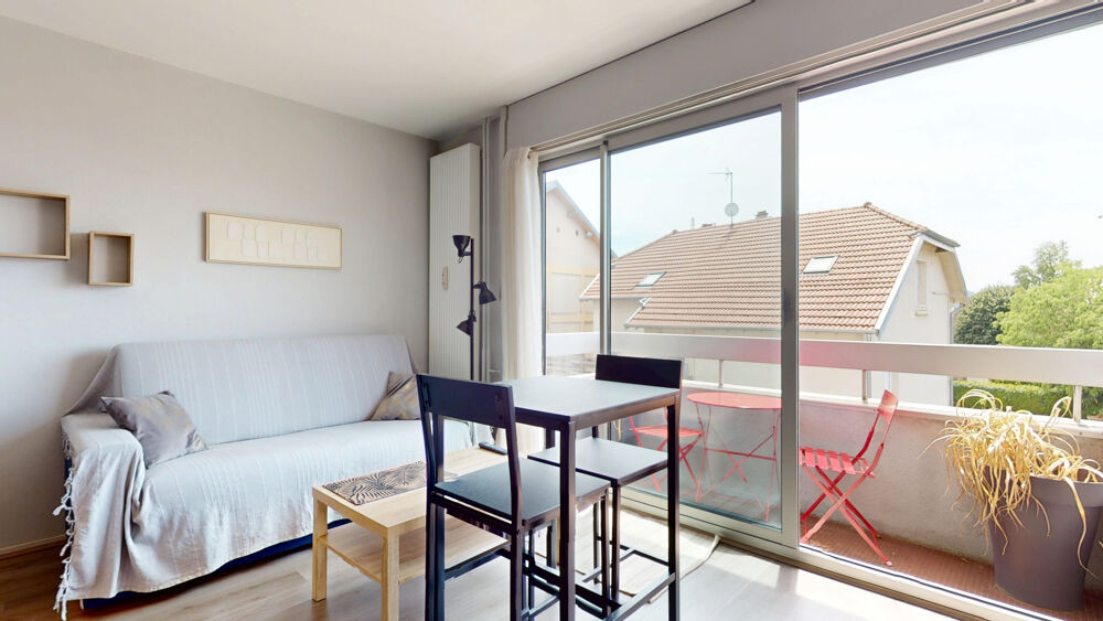 Location Appartement Location studio meublé avec parking Besançon Besancon