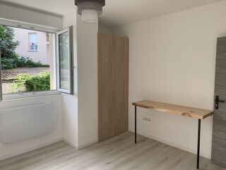  Appartement à louer 2 pièces 30 m²