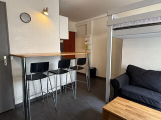  Appartement à louer 1 pièce 18 m²