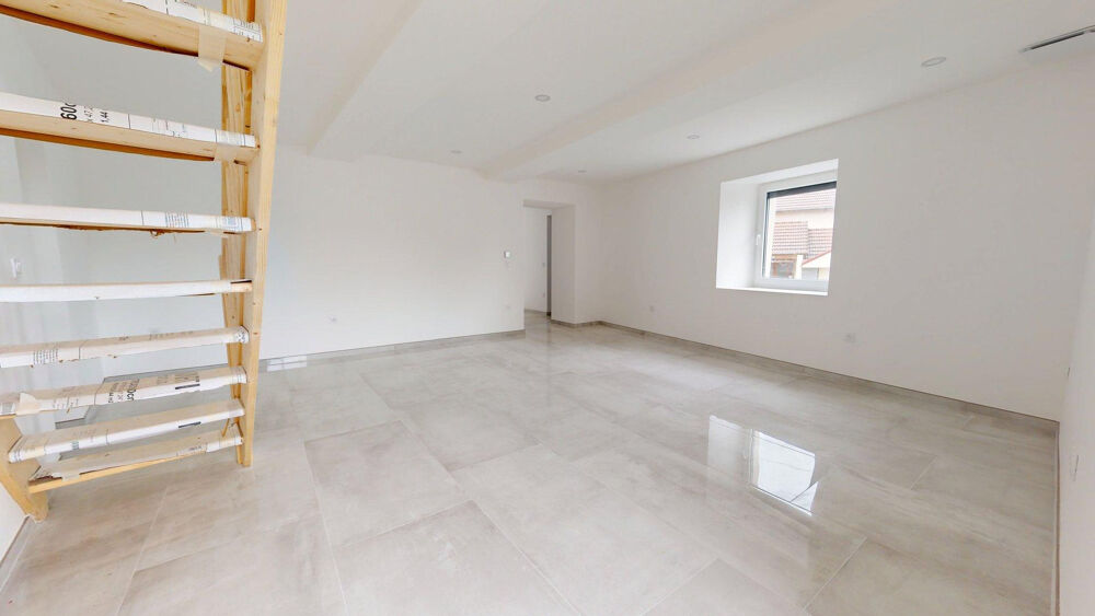 vente Appartement - 5 pièce(s) - 100 m² Valdahon (25800)
