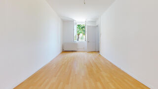  Appartement à louer 2 pièces 53 m²