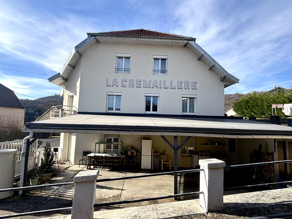 Vente Immeuble Immeuble 5 appartements avec possibilité d'extension Hyevre paroisse