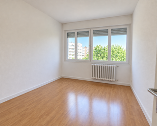  Appartement à vendre 5 pièces 82 m²