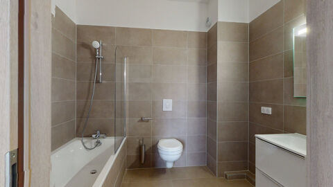  Appartement � louer 3 pi�ces 79 m�