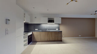  Appartement à louer 3 pièces 84 m²