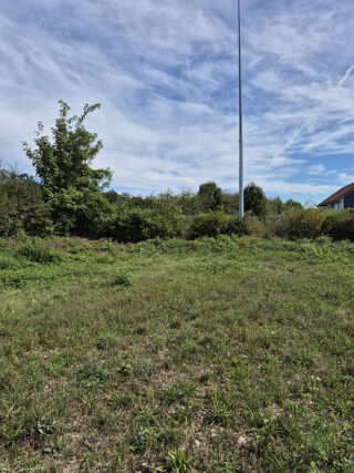  Terrain  vendre 1 pice 1868 m