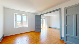  Appartement à louer 4 pièces 84 m²
