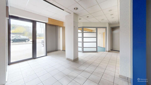   À LOUER : Local Commercial de 158m2   Idéal pour Bureaux ou Activité Professionnelle 