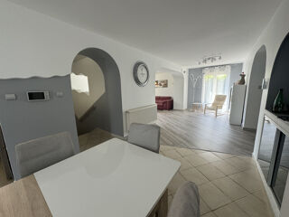  Maison  vendre 7 pices 200 m
